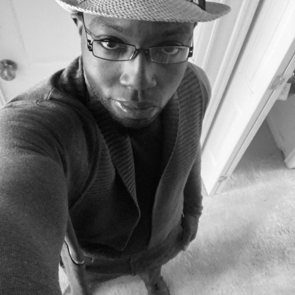 Meet your Posher, Raymond - Picture 11 of 12